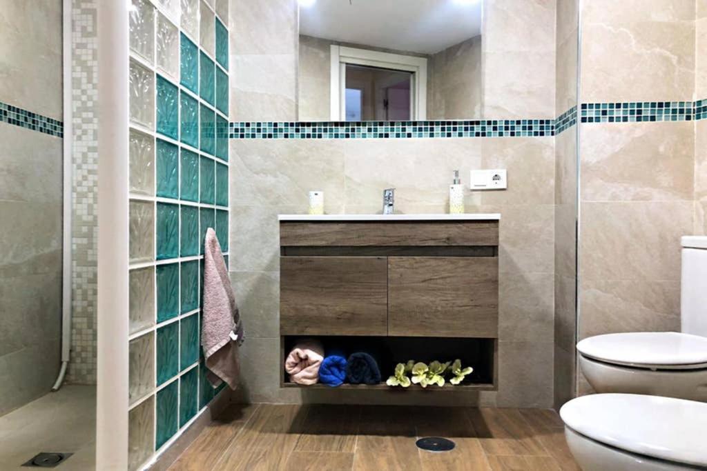 Coqueto Apartamento En Puerto Marina Con Piscina Бенальмадена Экстерьер фото